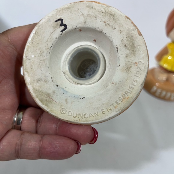 VTG DUNCAN ENTERPRISES 1979 SET OF CERAMIC ANTHROPOMORPHIC SALT/PEPPER SHAKER 6” - Picture 5 of 14